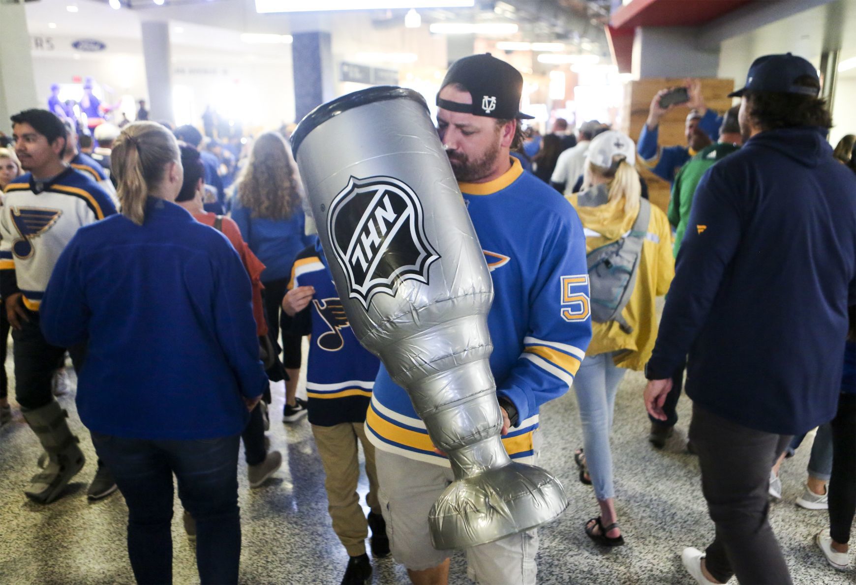 Stanley Cup: Fans watch Game 7 at Enterprise Center